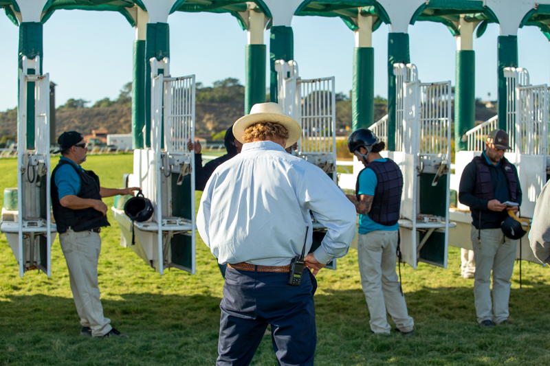 Assistant Starters Gate Crew Del Mar | Benoit Photo