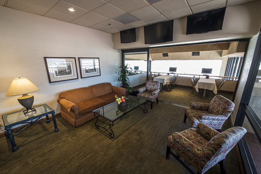 Luxury Suite Lounge Area